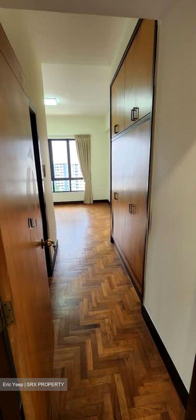 Regent Heights (D23), Condominium #561137261